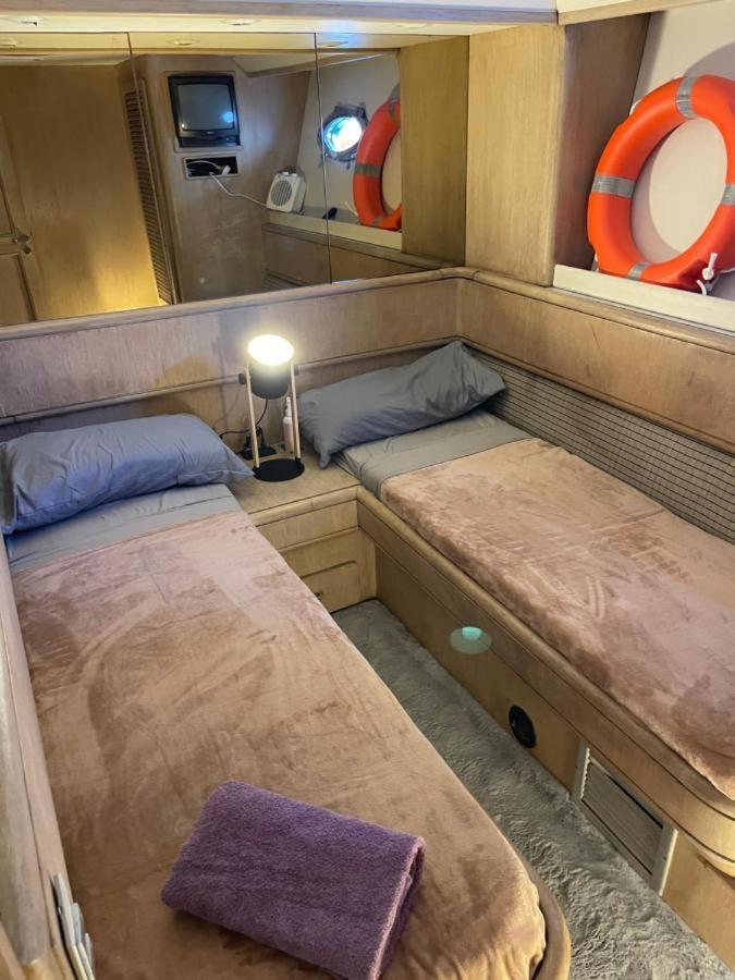 Yate Hotel Stv Barcelona Luaran gambar